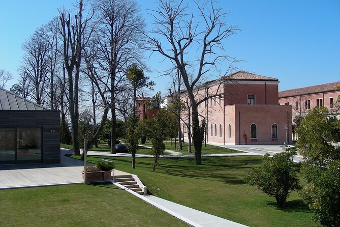 Tour to the islands of San Servolo and San Lazzaro degli Armeni - Key highlights at a glance