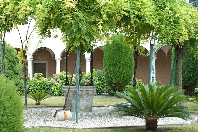 Tour to the islands of San Servolo and San Lazzaro degli Armeni - Stop 1: San Servolo’s monastery-to-hospital story