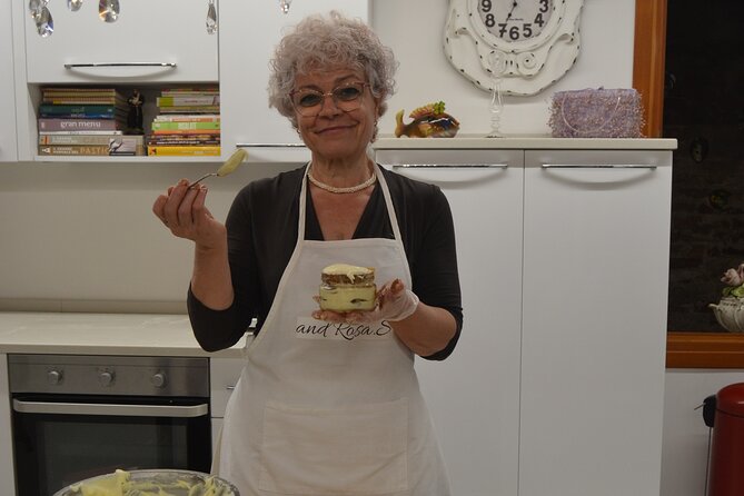 Traditional Home Cooking Experience in Venice - The Class Flow: From Dough to Rolling to Plates