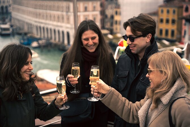 Unseen Venice: Hidden Paths and Rooftop Views - Why the guide matters more than you think