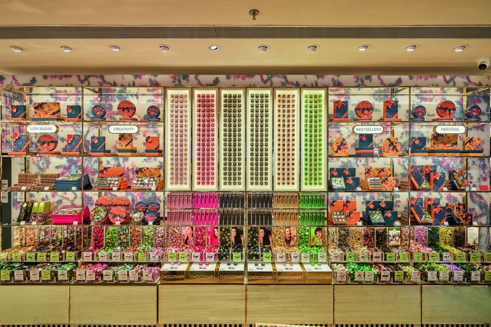 Venchi Rialto: Chocolate Tasting Experience in Venice - Your Chocolate Tasting Flight: Selected Flavors, Explained Clearly