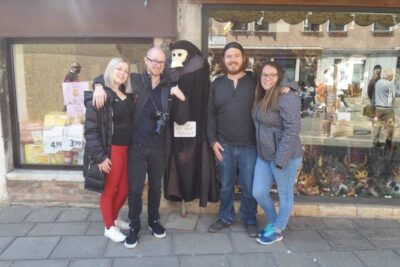 Venetian Cicchetti Street Food and Sightseeing Walking Tour - Where you meet and how the walk really starts