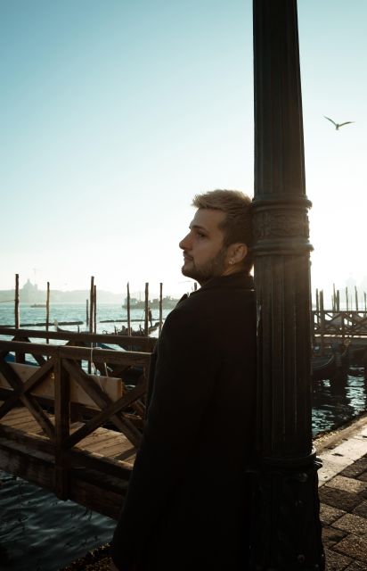 Venezia: servizio fotografico privato - Famous views and quieter corners: how the 60 minutes can feel longer