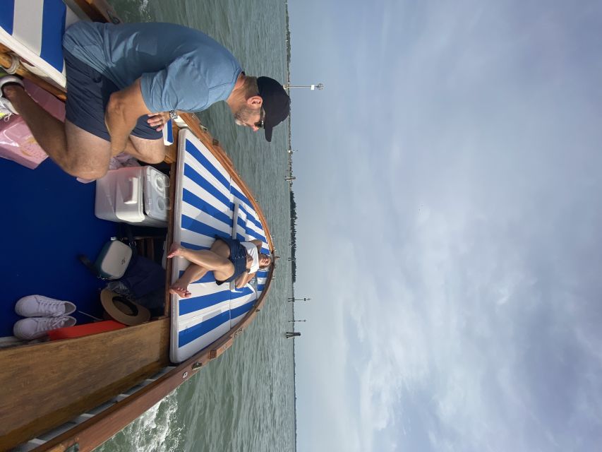 Venezia: Tour privato in Barca a Murano, Burano e Torcello - Practical notes that help your day go smoother