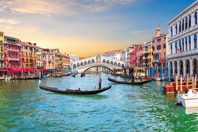 Venezia Walking Tour with Audio and Written Guide by a Local - How the map-connected audio keeps your Venice walk on track