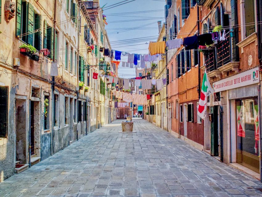 Venice: 1.5-Hour Walking Tour - Getting Oriented in Saint Mark’s Square