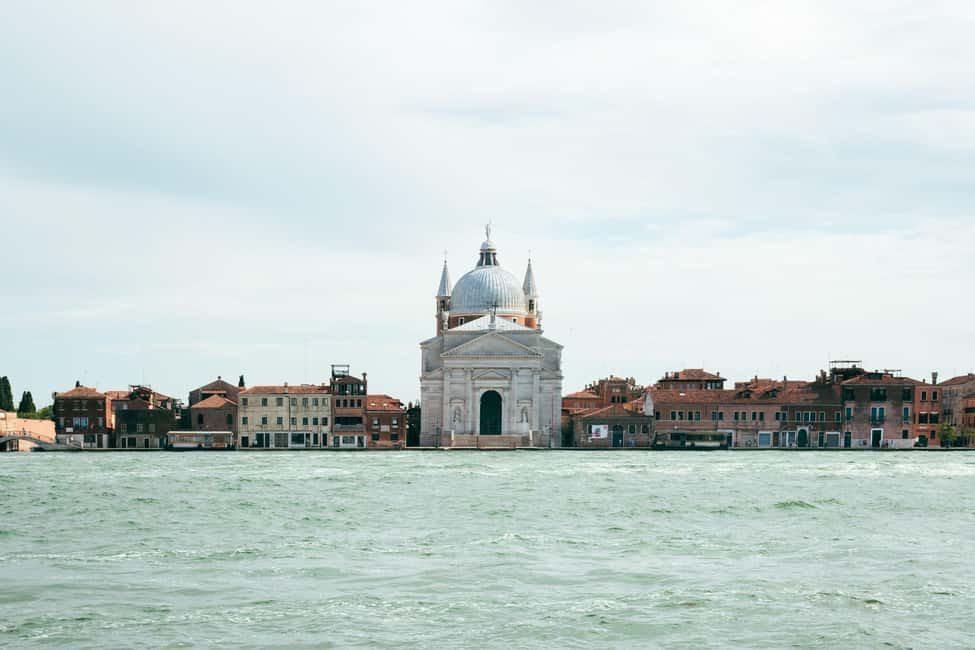Venice: 1-Hour Panoramic Boat Tour - What the Guide Actually Adds (And Why Languages Matter)