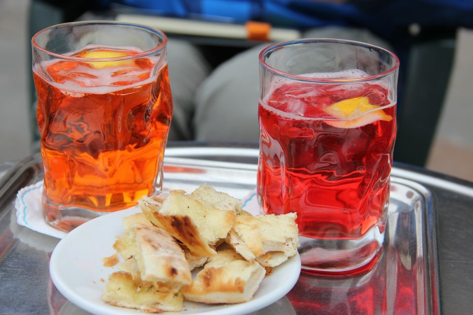 Venice: 1-Hour Spritz Time Experience - What you actually get: 1 spritz plus 2 cicchetti