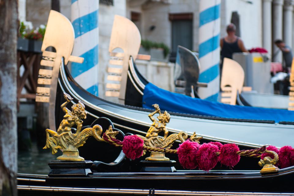 Venice: 2-Hour Private Photo Walk - Smartphone vs. camera: you’ll shoot more confidently either way