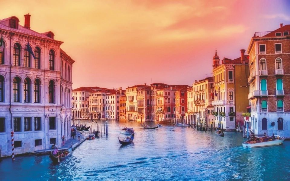 Venice: 30 min Gondola Ride on the Grand Canal with Guide - Why a 30-minute gondola with a guide makes sense in Venice