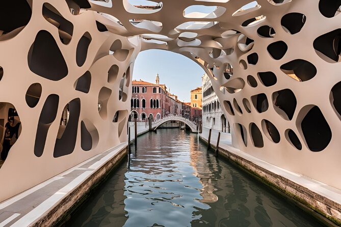 Venice Art Biennale 2026 Guided Tour with a Licensed Guide - Meet your guide Valerio Coppo: how the explanations work