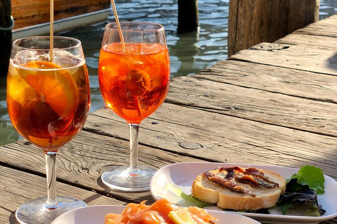 Venice Bacaro Food Tour: Eat and Drink like a Venetian - Starting at Bartolomeo Colleoni: getting your bearings fast