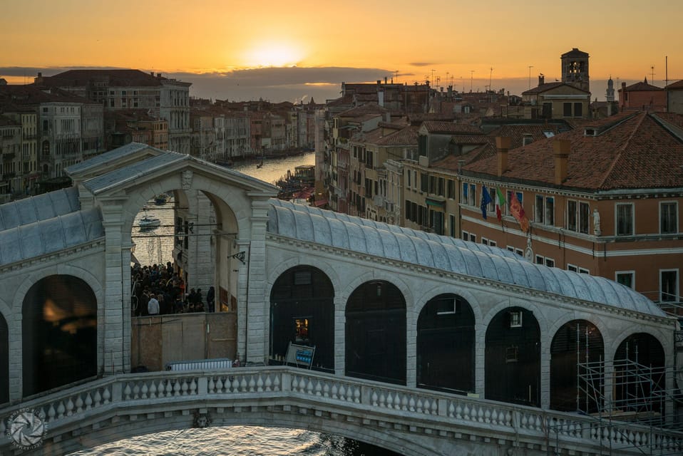 Venice, Bacaro Tour: Food and Wine tasting with Local Guide - Bacaro Stops: Why This Tour Works in Venice