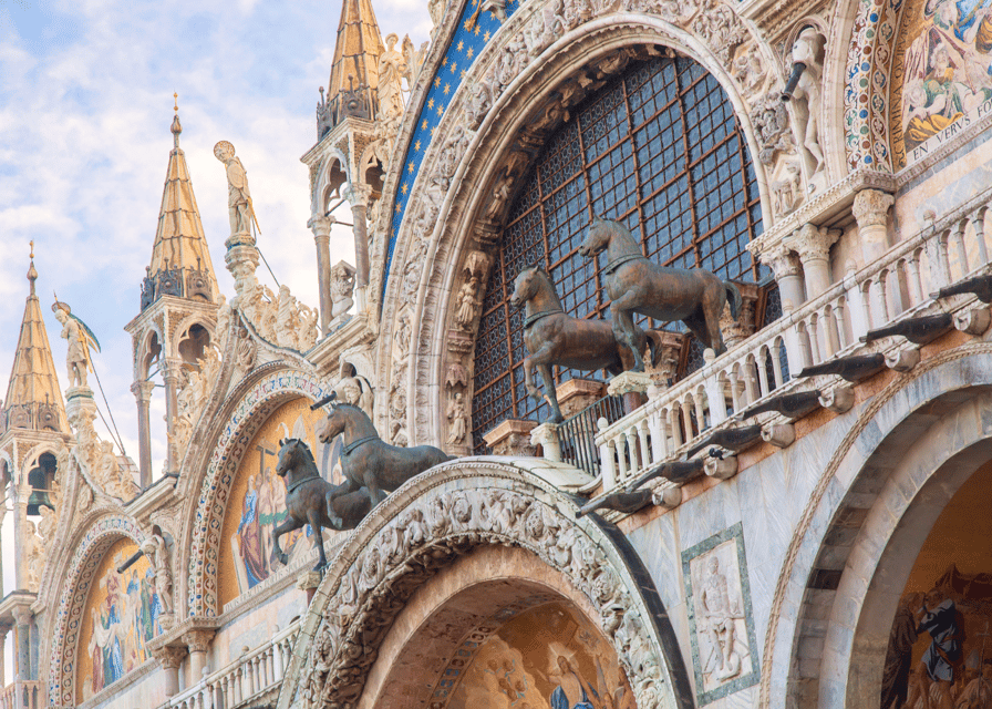Venice: Basilica and Doge's Palace Priority Ticket and Tour - Audioguide and smartphone app: how to get the good version