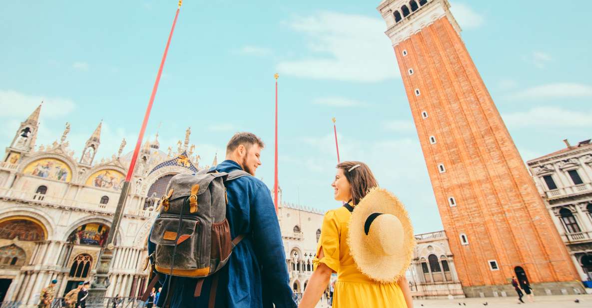 Venice: Basilica and Doge's Palace Tour with Gondola Ride - Meeting point and what to watch for in St. Mark’s Square