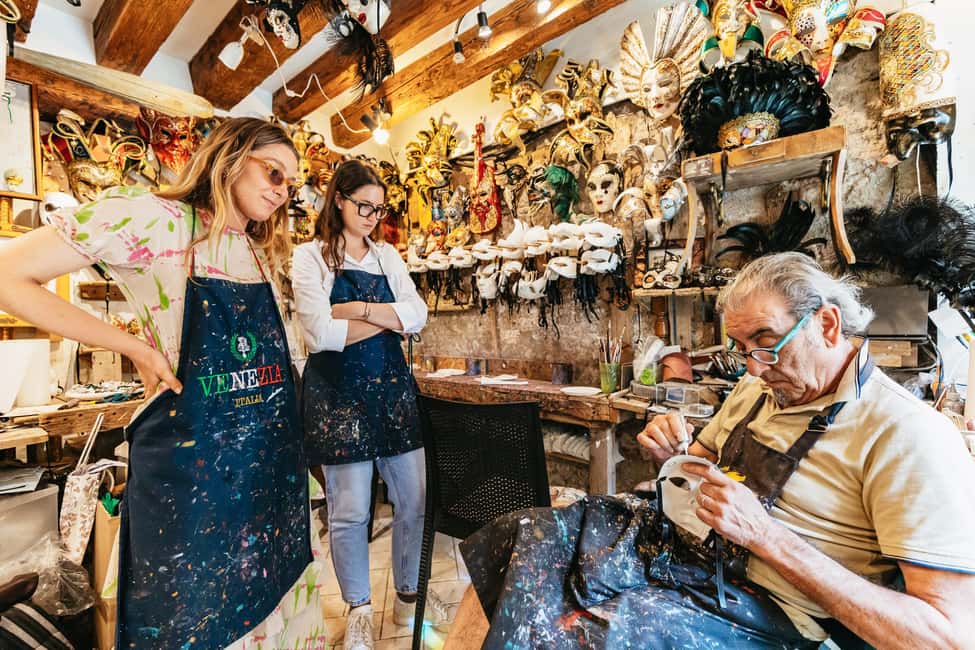Venice: Carnival Mask Workshop - Painting a Venetian Carnival Mask in a Real Studio Setting