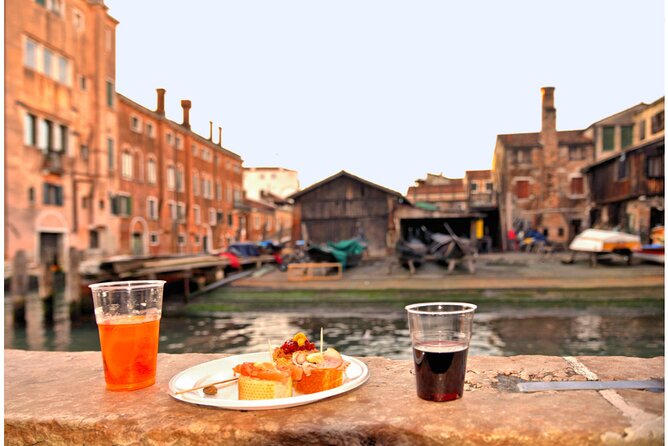 Venice Cicchetti, Spritz and Wine Tour with a Local Guide - Food Value, Vegetarian Options, and Allergy Reality