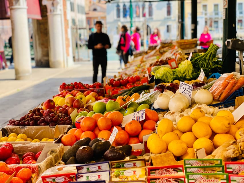 Venice: Cicchetti Street Food and Sightseeing Walking Tour - What You’ll Taste: Cicchetti, Pastries, Cheeses, and Seasonal Bites