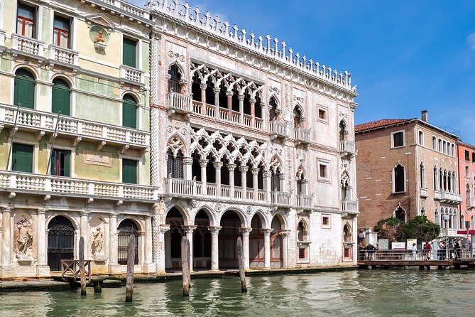 Venice City Center Guided Walking Tour - Semi-Private 12ppl Max - Ponte delle guglie and the final church square