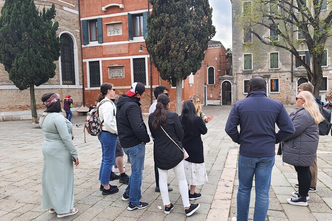 Venice City Highlights Small Group Tour with a local guide - San Pantalon Stop: The Church Connection You Can Tie to Bigger Themes