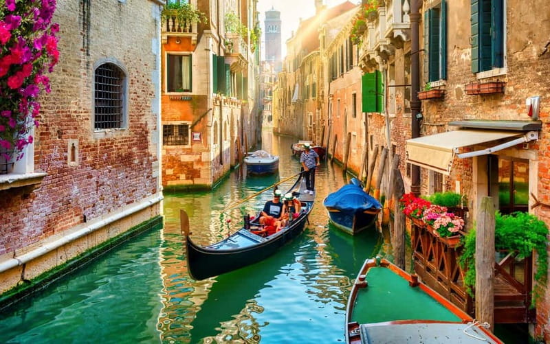 Venice: City Pass 30+ sights, St. Marks Museums & Gondola - One Pass for Doge’s Palace, St. Mark’s Museums, and a Gondola