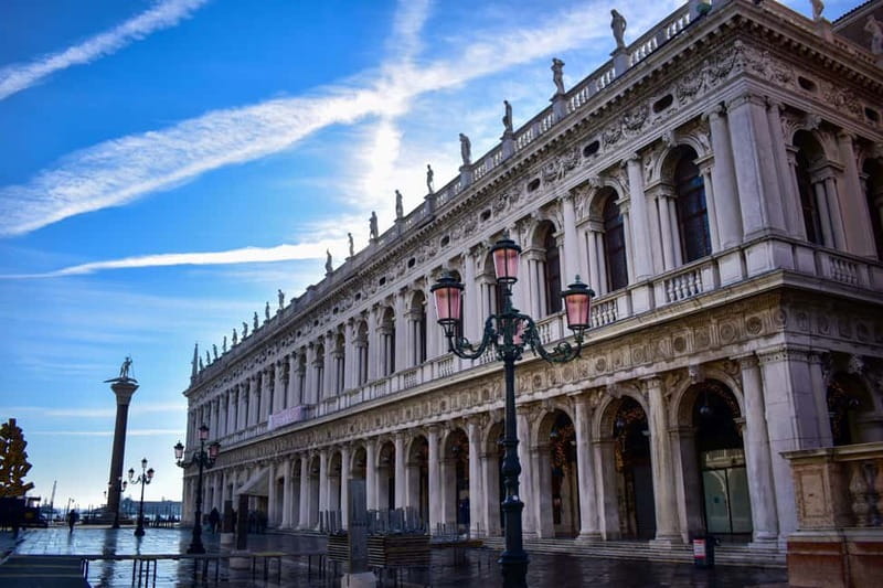 Venice: City Pass 30+ sights, St. Marks Museums & Gondola - Murano-Burano-Torcello Boat Trip: Venice Beyond the Main Loop