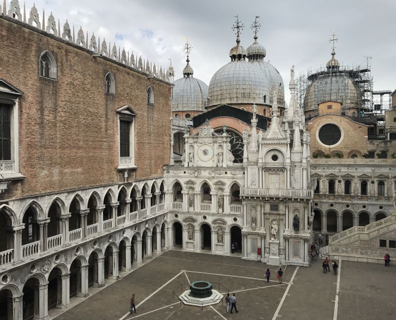 Venice: City Tour and Murano Glass Experience - The 4-hour rhythm: how this tour avoids Venice chaos