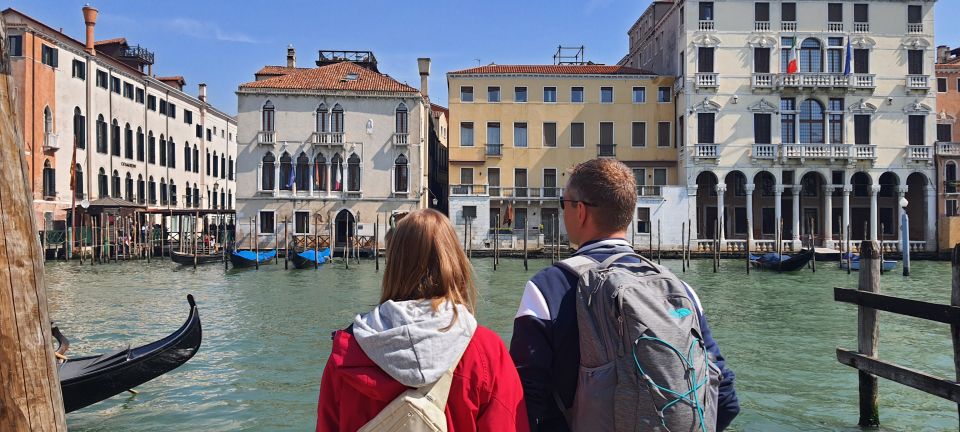 Venice: City Wonders Group Walking Tour with a Local Expert - Meeting at Campiello dei Squellini Near Ca’ Foscari