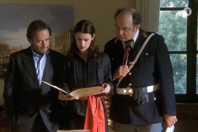 Venice Commissario Brunetti and Donna Leon: Walk His Beat - Meeting point at Campo dei Gesuiti: start smart, start on time