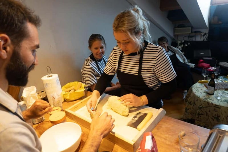 Venice: Cooking Class + Guitar Concert at Chef's Francesco - Live Guitar in Venice: How the Music Changes the Ending