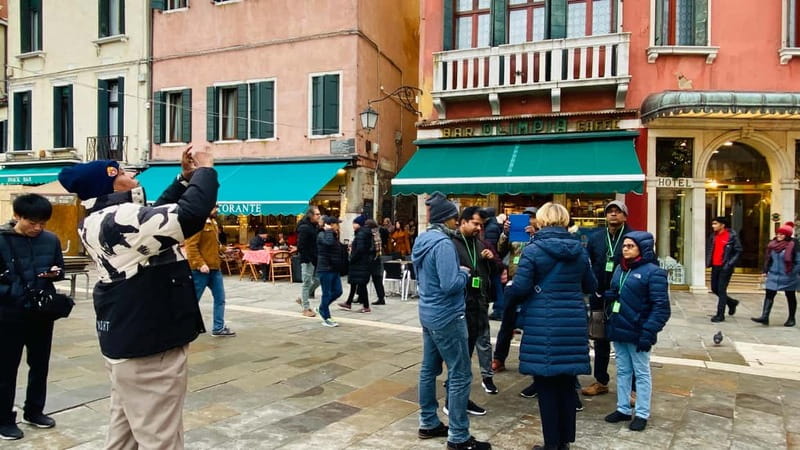 Venice : Discover Venice On Hidden Gems Guided Walking Tour - Timing, Weather, and the One Thing to Do Right Before You Go