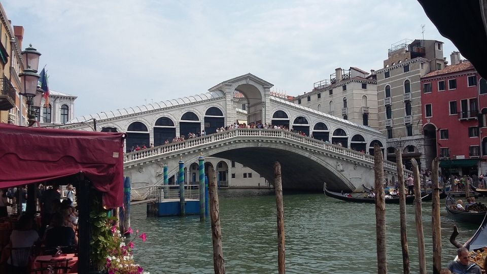 Venice: Doge's Palace and Basilica Skip-the-Line Guided Tour - Doge’s Palace first: fresco ceilings and the story behind the art