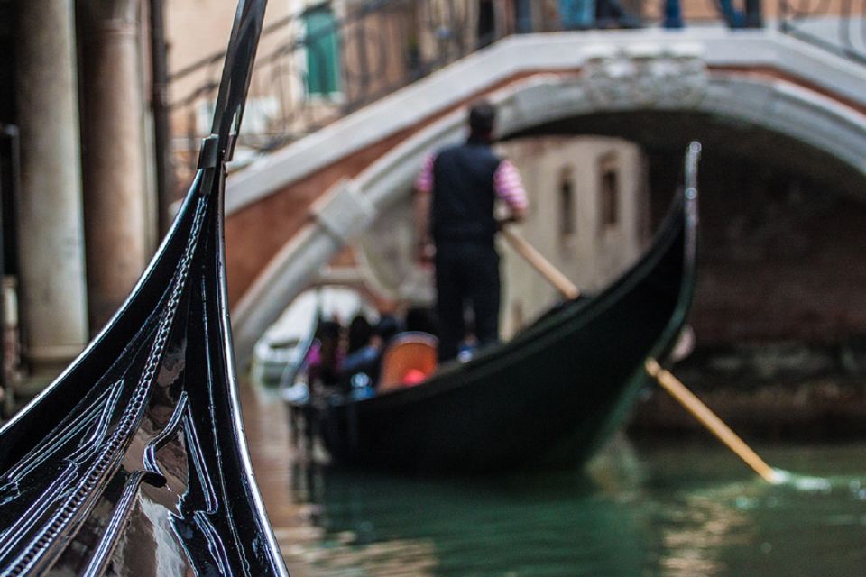 Venice: Doge's Palace and Basilica Tour with Gondola Ride - Who this tour is best for (and who should reconsider)