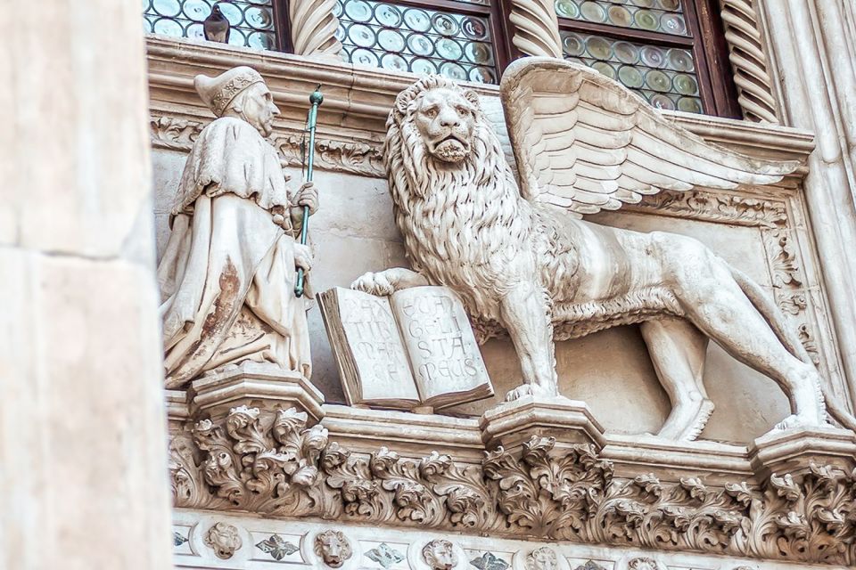 Venice: Doge's Palace and St. Mark's Basilica Tour - Key Reasons This Tour Works in Crowded Venice
