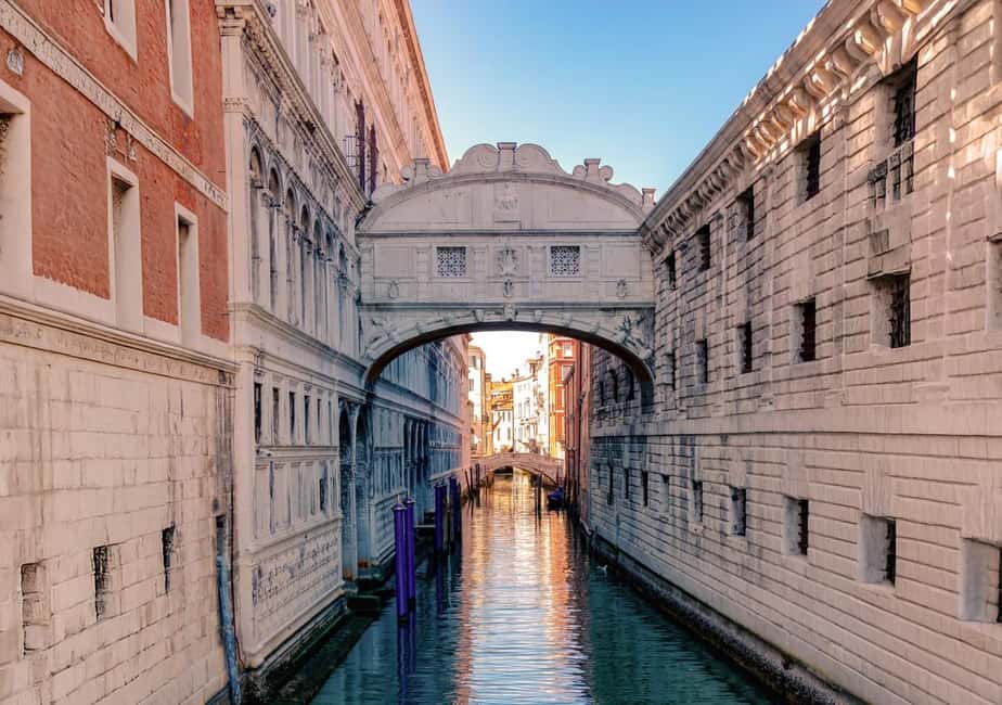 Venice: Doge's Palace and St Mark's Tour with Gondola Ride - Piazza San Marco and the Campanile photo stop: quick context without the overload