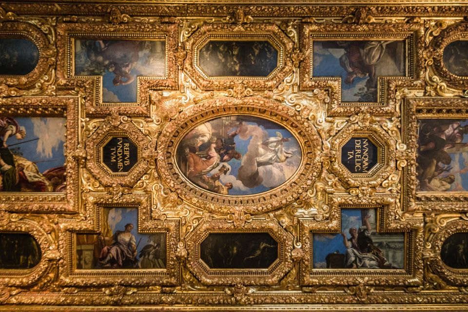 Venice: Doge's Palace, Bridge of Sighs & Prisons Guided Tour - Royal Palace ticket add-ons: Sissi rooms and the Napoleon Dance Hall