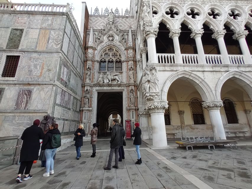 Venice: Doge's Palace Guided Tour with Optional Gondola Ride - Correr Museum after the palace: a good way to stretch the day