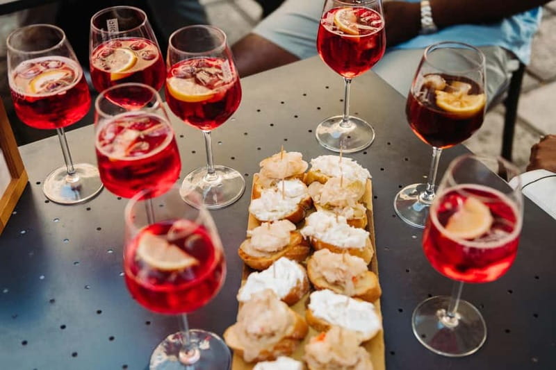 Venice: Eat & Drink Like a Local – Evening Cicchetti Tour - Why cicchetti at night beats a typical Venice dinner