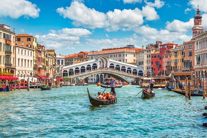 Venice: Enchanting City Walk & Majestic Gondola Glide! - Start point at Giardini Reali: the check-in you must not miss