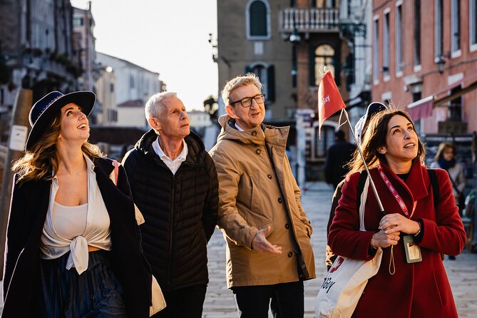 Venice Evening Food Tour: Bites, Drinks & Sit-Down Dinner - Antico Gatoleto Sit-Down Dinner: Squid Ink Pasta, Baccalà, or Parmigiana