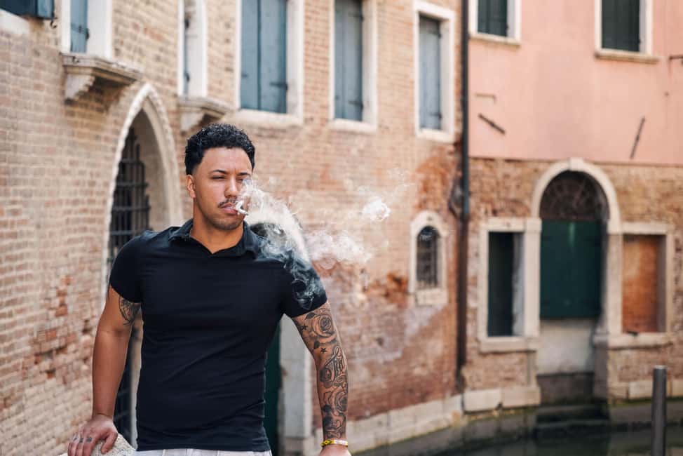 Venice: Exclusive Photoshoot in Hidden Locations - Private-group energy: couples, families, and kids