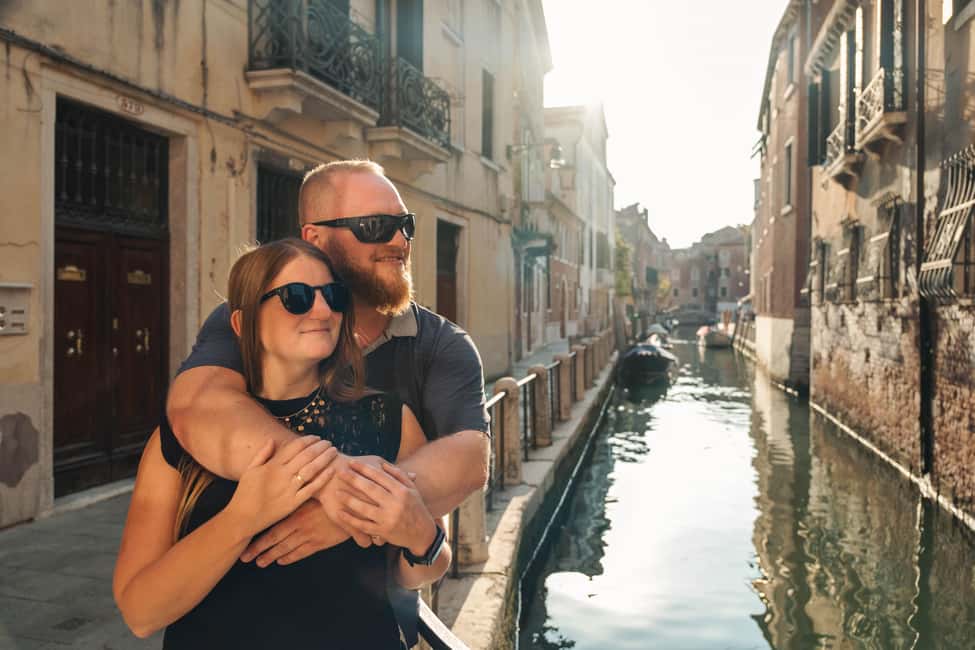 Venice: Exclusive Photoshoot in Hidden Locations - Santa Maria della Salute and Punta della Dogana: two stops that set the mood