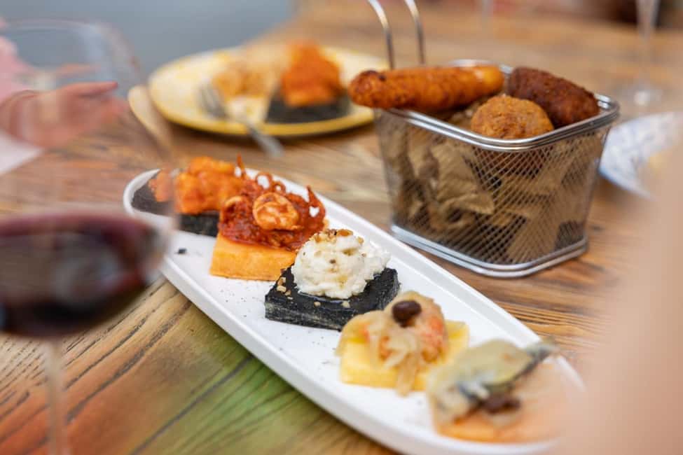 Venice Food Tasting Tour: Bites, Wine, Dinner & Local Guide - Price and what $92.19 is really buying you