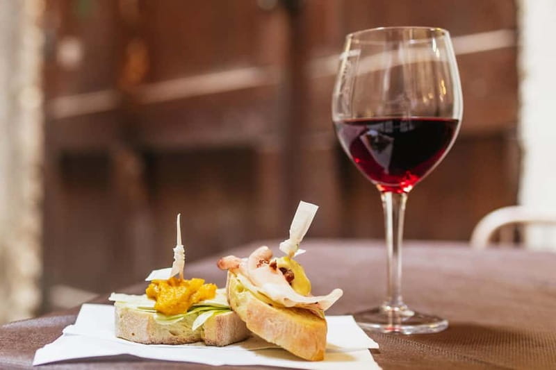 Venice: Food Tasting Tour with Cicchetti Dishes and Wine - Cannaregio first: a smarter Venice start than the usual crowds