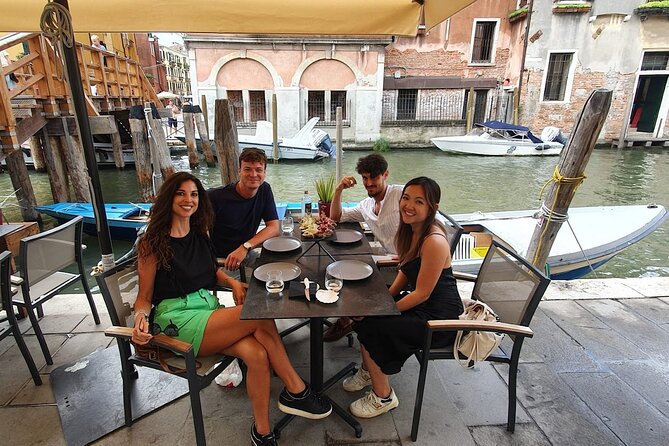 Venice Food Tour with 6+ Tastings with Cicchetti, Spritz & More - Practical Tips for a Smoother Venice Day