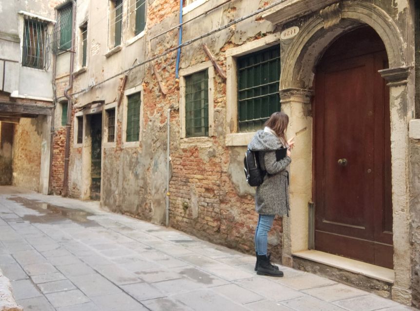 Venice: Ghetto Highlights and Cannaregio Walking Tour - Tintoretto’s trail: legend, home/workshop, and what you can actually access