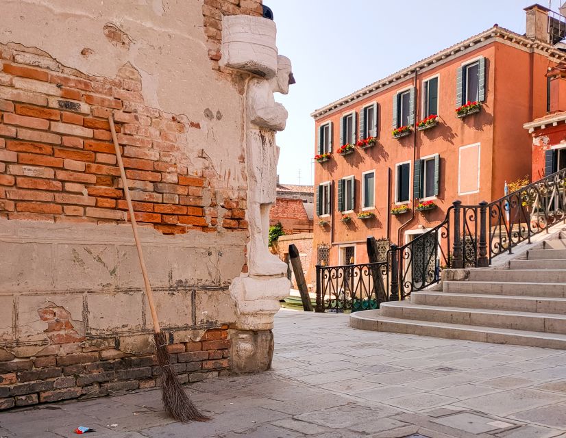 Venice: Ghetto Highlights and Cannaregio Walking Tour - The 2-hour route: from Ghetto lanes to Cannaregio’s quiet streets