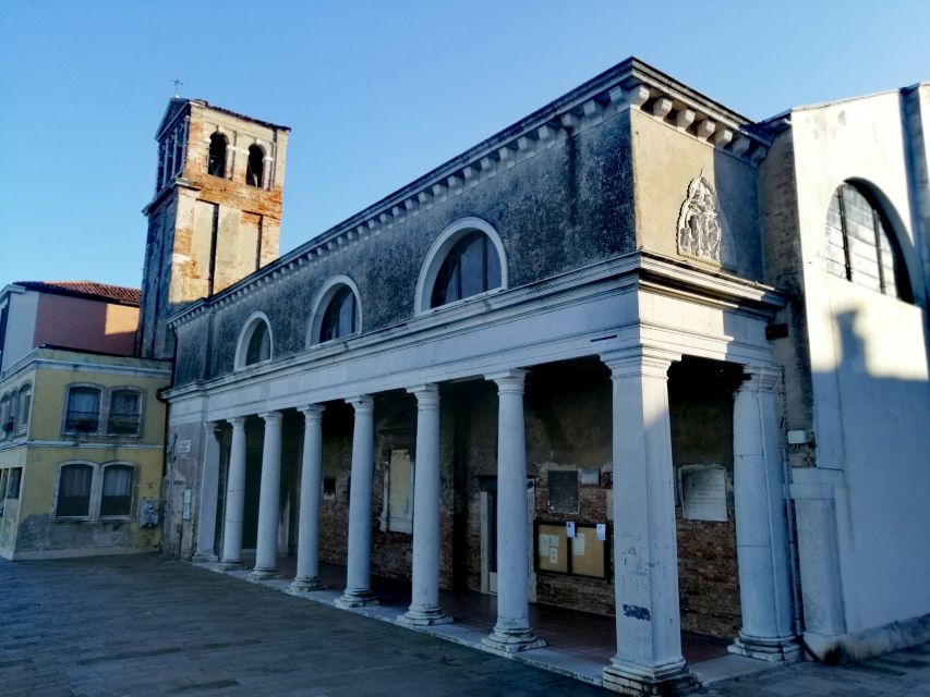 Venice: Giudecca Island Discover Walking Tour - Walking Giudecca’s Venice-facing quay: architecture you can actually read