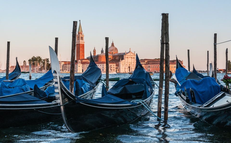 Venice: Gondola Ride and Dinner Experience - Why This Venice Gondola + Dinner Combo Works