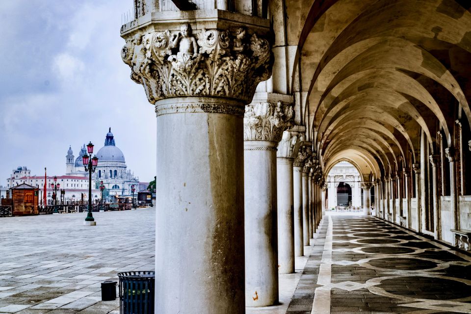 Venice: Gondola Ride and Skip the Line Doge's Palace Tour - Price and Who This Is For (and Who It Isn’t)